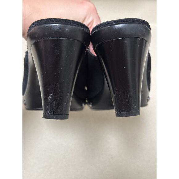 Y2K Stuart Weitzman Black Suede Heeled Studded Buckle Heeled Mules Size 7.5 - Picture 6 of 9